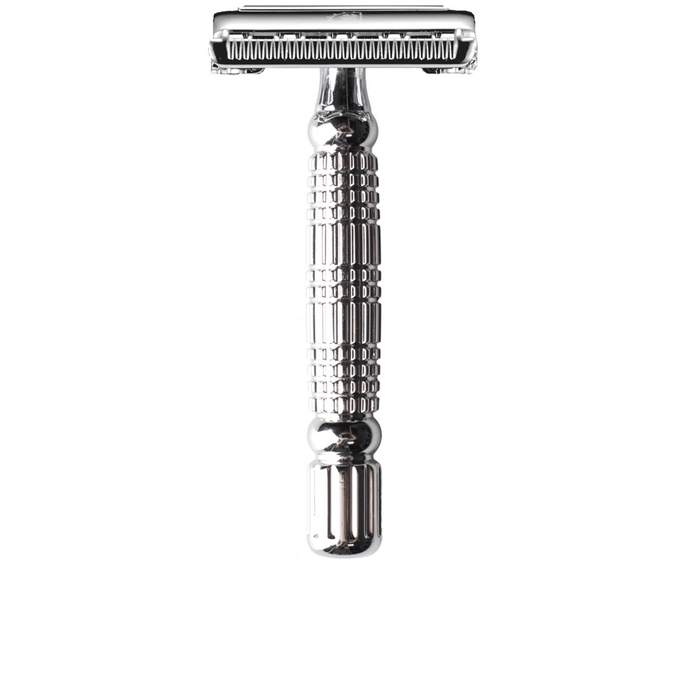 Vikings Blade The Chieftain safety razor — heavy chrome brass-core double-edge razor with a knurled butterfly handle